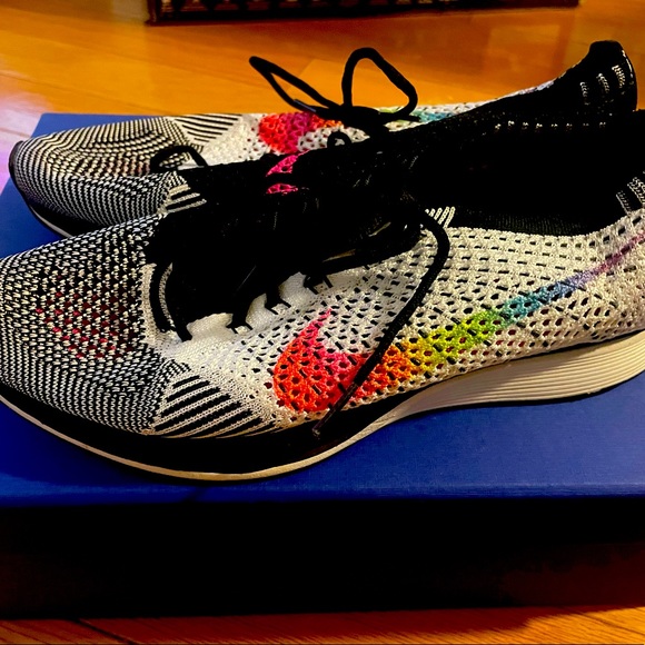 Nike BeTrue Limited Edition rainbow pride sneakers- discontinued style,men’s 6.5 - Picture 1 of 5